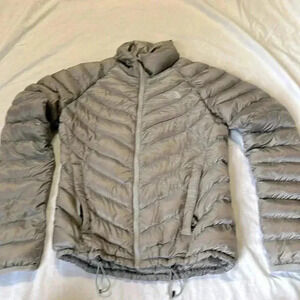 NORTH FACE Women’s Thunder Jacket XS Metallic silver 800 fill down  Zip up